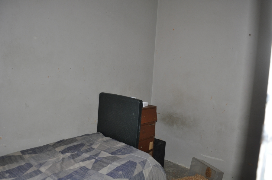2 Bedroom Property for Sale in Algoa Park Eastern Cape